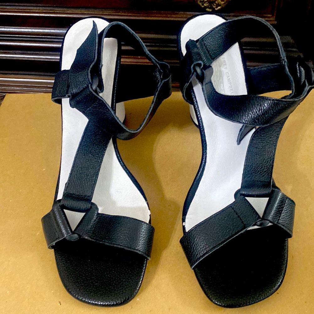 Jeffrey Campbell black and white sandals